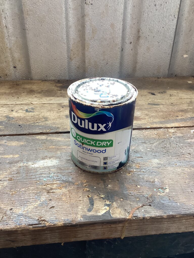 Dulux Satinwood Wood and Metal